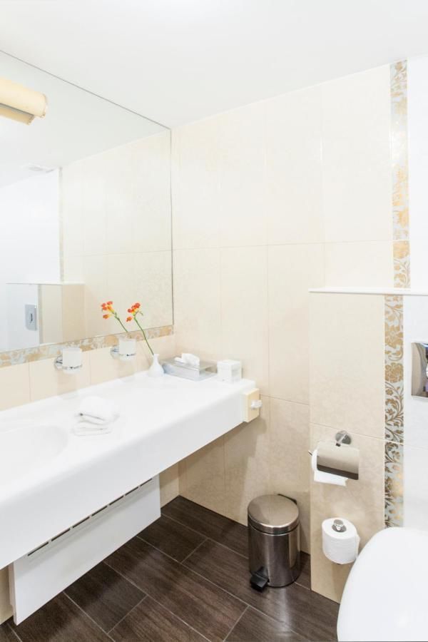 Отель Mabre Residence Вильнюс