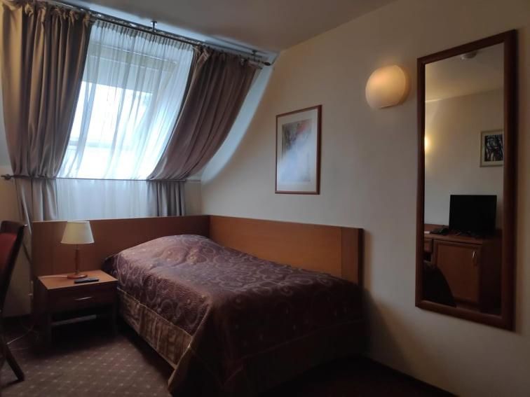 Отель Mabre Residence Вильнюс