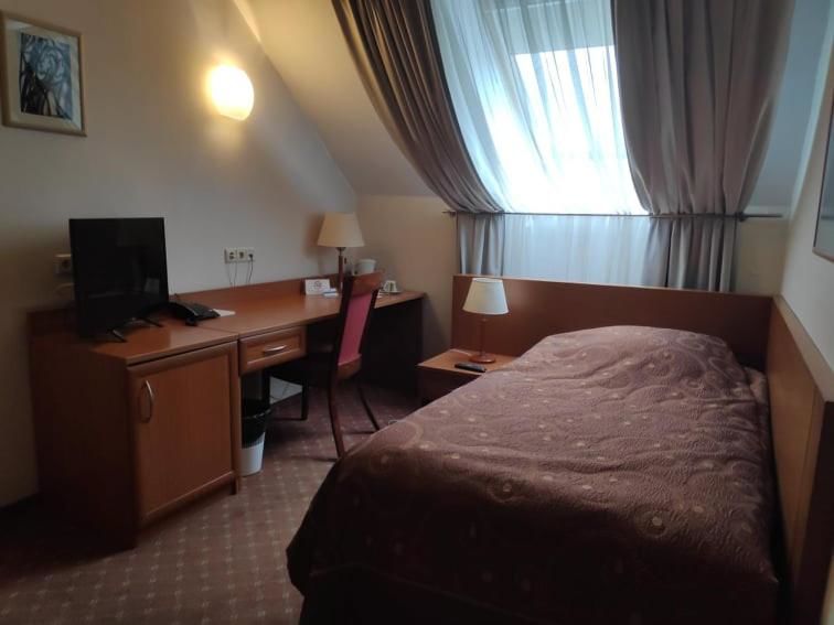 Отель Mabre Residence Вильнюс